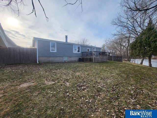 2220 W Laguna Road, Lincoln, NE 68522