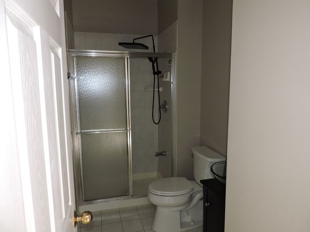 2906 Glenarye Drive, Lindenhurst, IL 60046