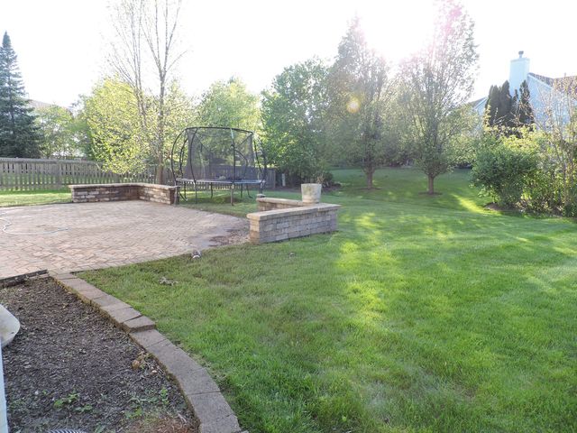 2906 Glenarye Drive, Lindenhurst, IL 60046