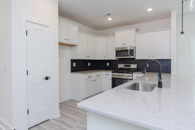 624 Farcroft Trail, Roebuck, SC 29376