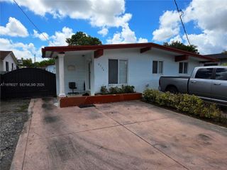 6744 SW 21st St, Miami, FL 33155