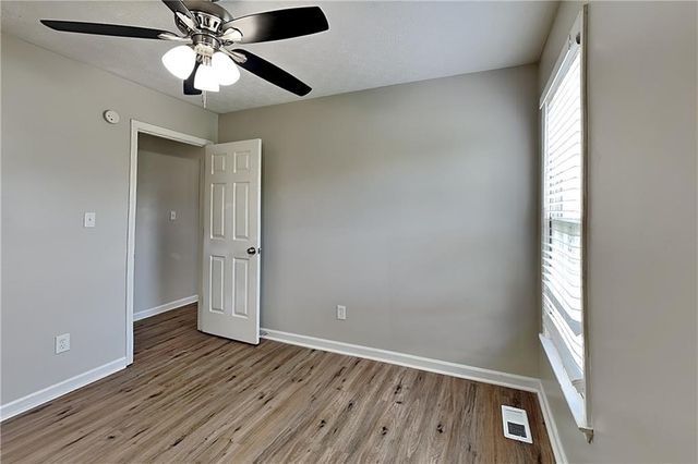 39 Fawn Trail, Hiram, GA 30141