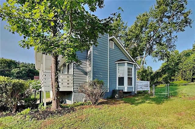 39 Fawn Trail, Hiram, GA 30141