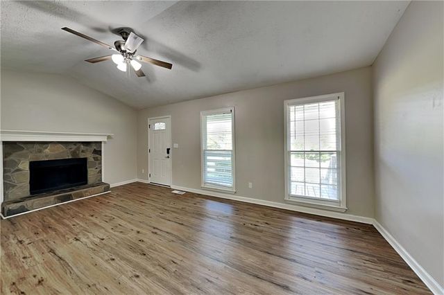 39 Fawn Trail, Hiram, GA 30141