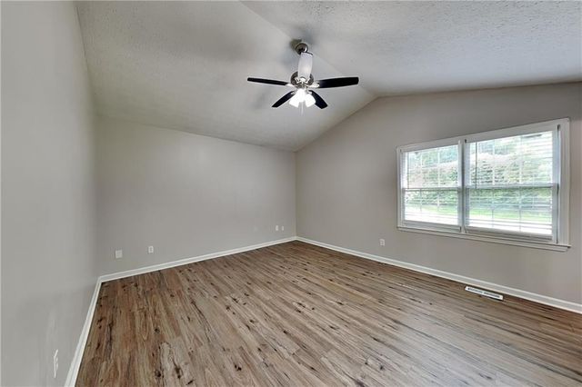 39 Fawn Trail, Hiram, GA 30141