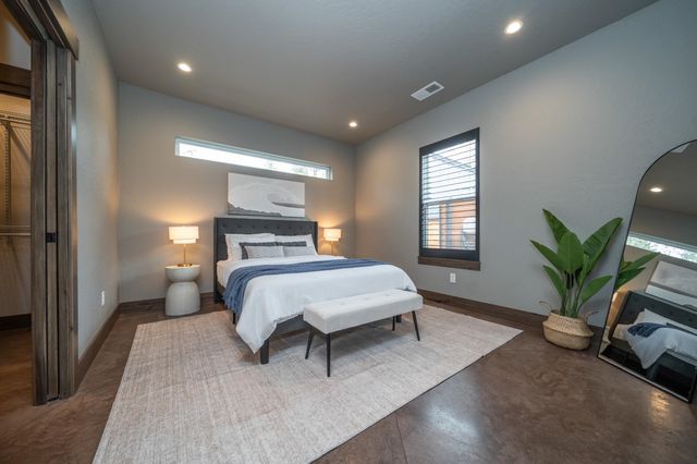 11411 N Nine Mile Rd, Nine Mile Falls, WA 99026