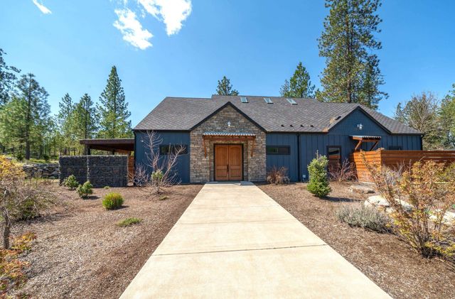 11411 N Nine Mile Rd, Nine Mile Falls, WA 99026