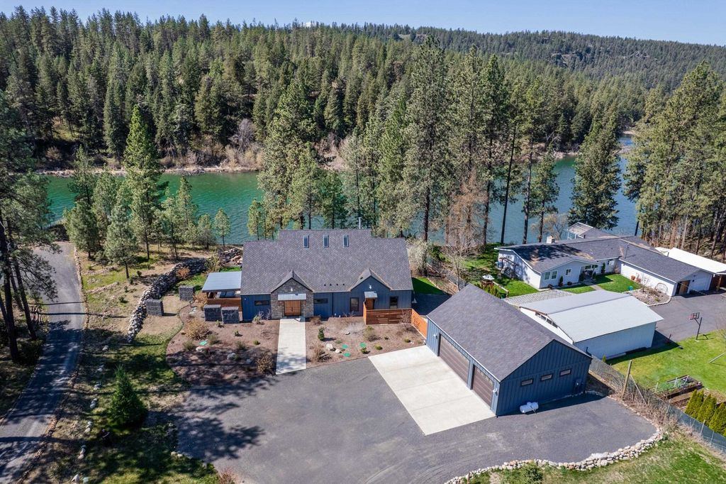 11411 N Nine Mile Rd, Nine Mile Falls, WA 99026