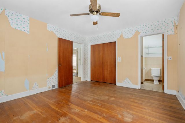 5043 Evans Street, Portage City, MI 49002