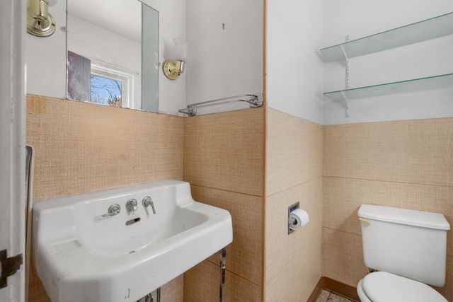 5043 Evans Street, Portage City, MI 49002