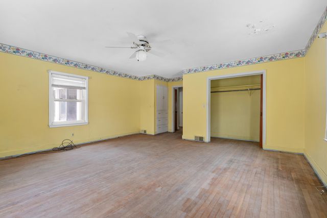 5043 Evans Street, Portage City, MI 49002