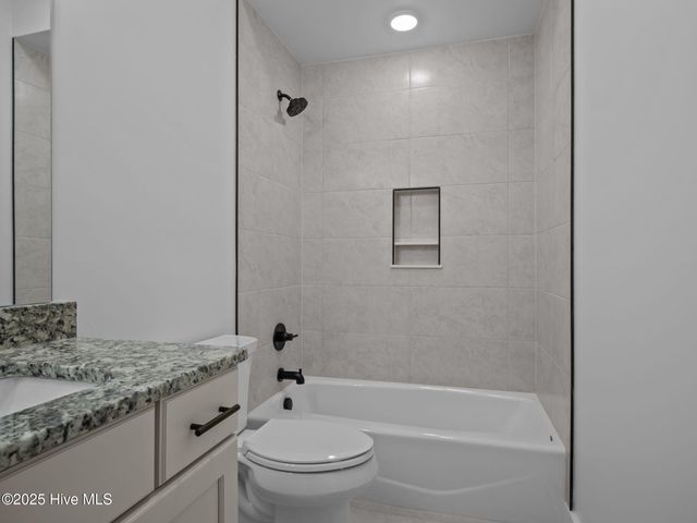 135 Indian Trail, Beaufort, NC 28516