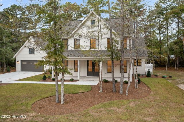 135 Indian Trail, Beaufort, NC 28516