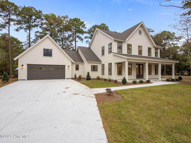 135 Indian Trail, Beaufort, NC 28516