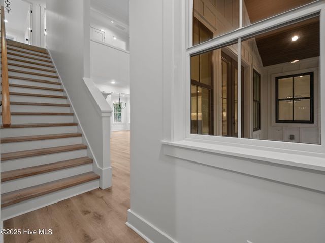 135 Indian Trail, Beaufort, NC 28516