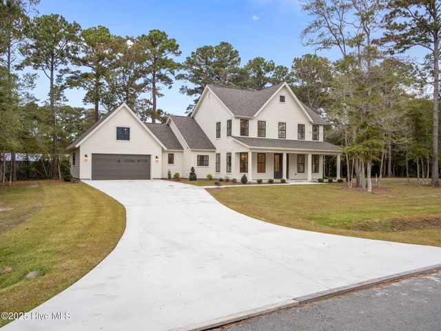 135 Indian Trail, Beaufort, NC 28516