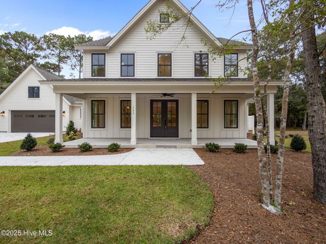 135 Indian Trail, Beaufort, NC 28516