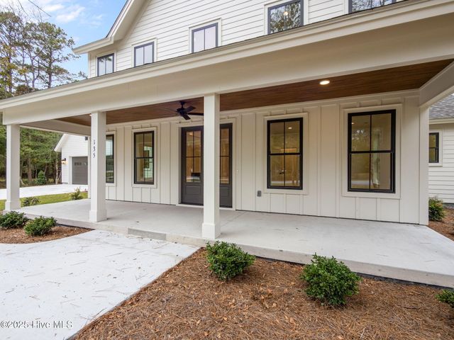 135 Indian Trail, Beaufort, NC 28516