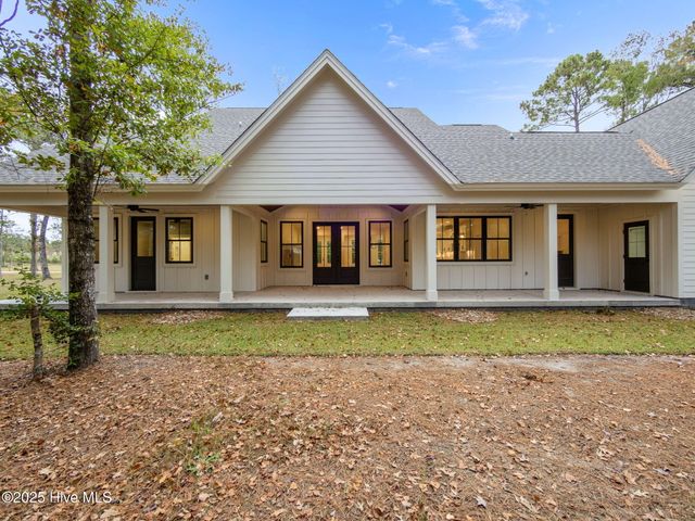 135 Indian Trail, Beaufort, NC 28516