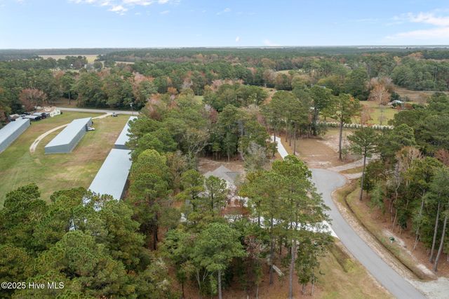 135 Indian Trail, Beaufort, NC 28516