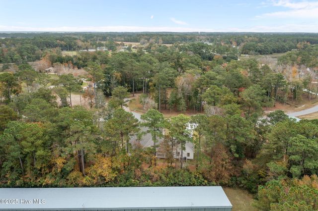 135 Indian Trail, Beaufort, NC 28516