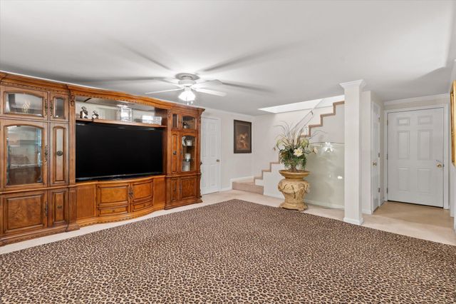 74 Kriswood Drive, Rossville, GA 30741