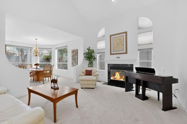 11209 Desert Classic Lane NE, Albuquerque, NM 87111