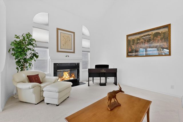 11209 Desert Classic Lane NE, Albuquerque, NM 87111