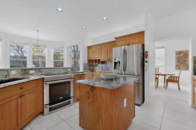 11209 Desert Classic Lane NE, Albuquerque, NM 87111