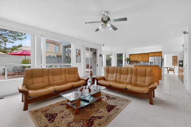 11209 Desert Classic Lane NE, Albuquerque, NM 87111