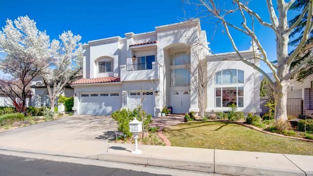 11209 Desert Classic Lane NE, Albuquerque, NM 87111