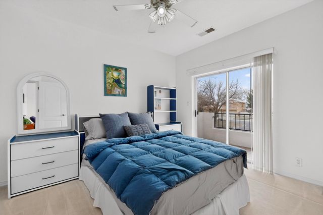 11209 Desert Classic Lane NE, Albuquerque, NM 87111