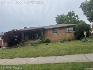 35852 Pinetree Street, Livonia, MI 48150