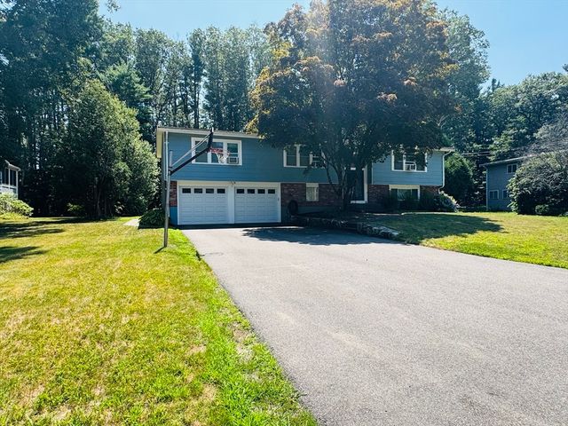 7 Thomas Dr, Framingham, MA 01701