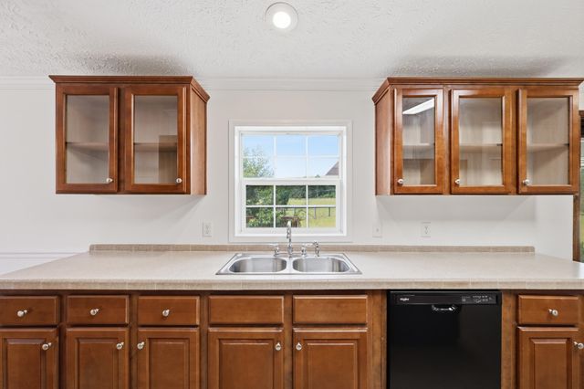 685 Centerwood Road, Williston, SC 29853