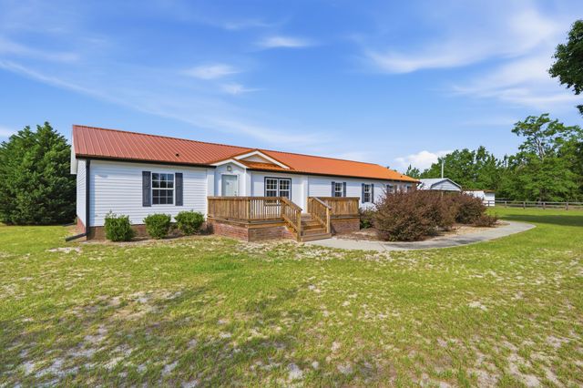 685 Centerwood Road, Williston, SC 29853