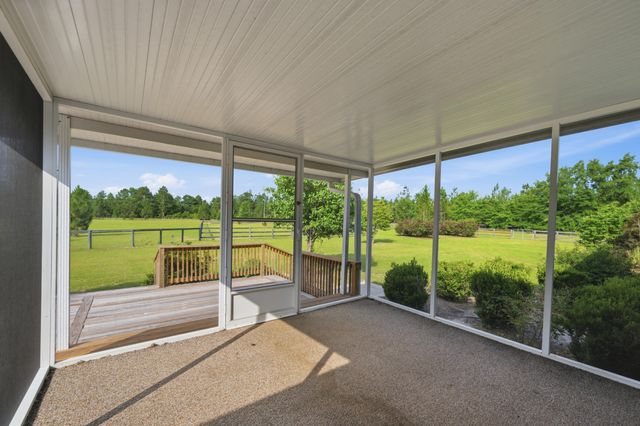 685 Centerwood Road, Williston, SC 29853