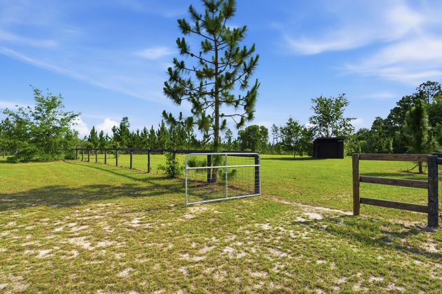 685 Centerwood Road, Williston, SC 29853