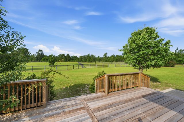 685 Centerwood Road, Williston, SC 29853