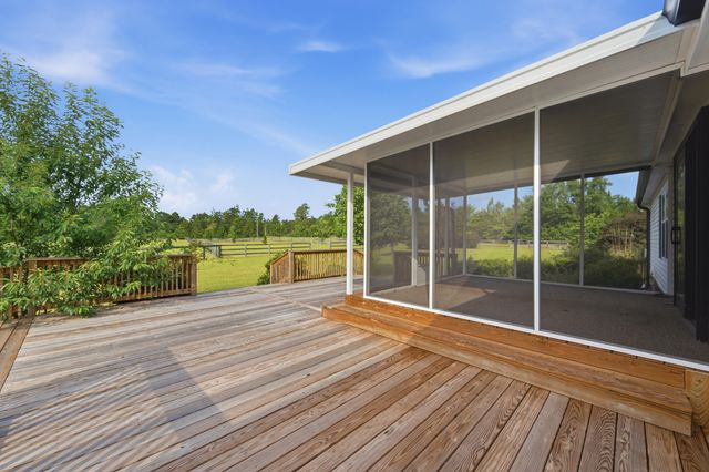 685 Centerwood Road, Williston, SC 29853
