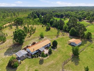685 Centerwood Road, Williston, SC 29853