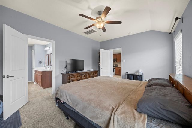 1707 Hickory Burl Lane, Conroe, TX 77301