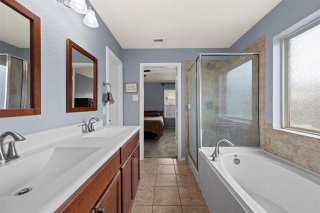 1707 Hickory Burl Lane, Conroe, TX 77301