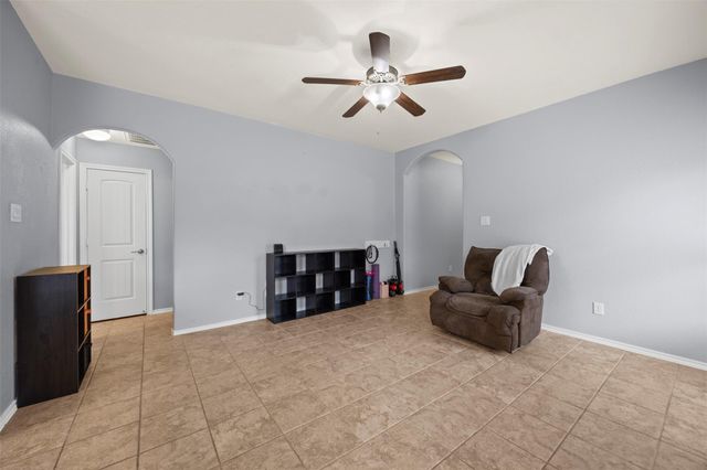 1707 Hickory Burl Lane, Conroe, TX 77301