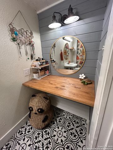 251 cliffwood, San Antonio, TX 78213