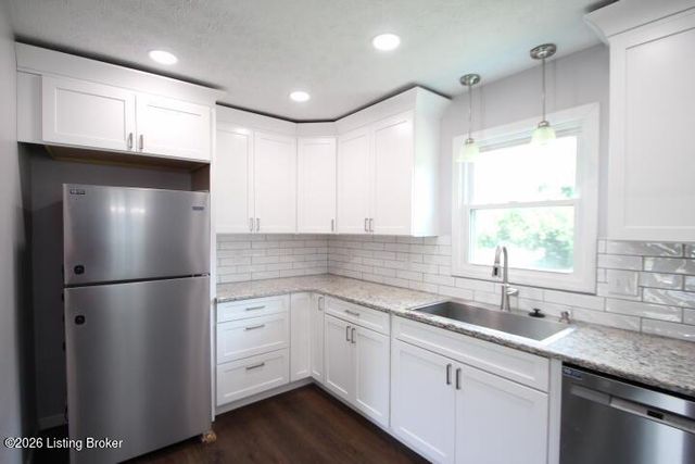 512 Hickory Rd, Lawrenceburg, KY 40342