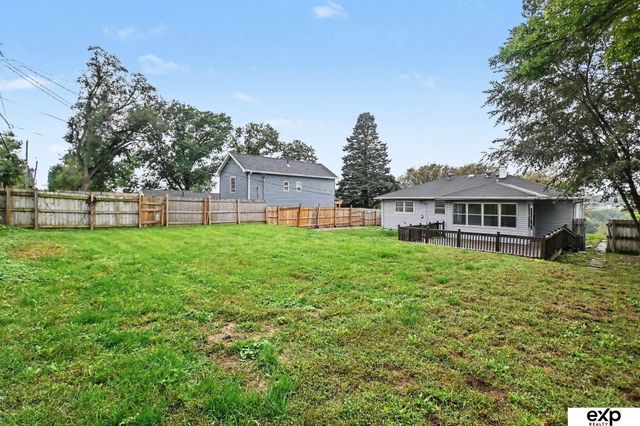 4113 N 66 Street, Omaha, NE 68104