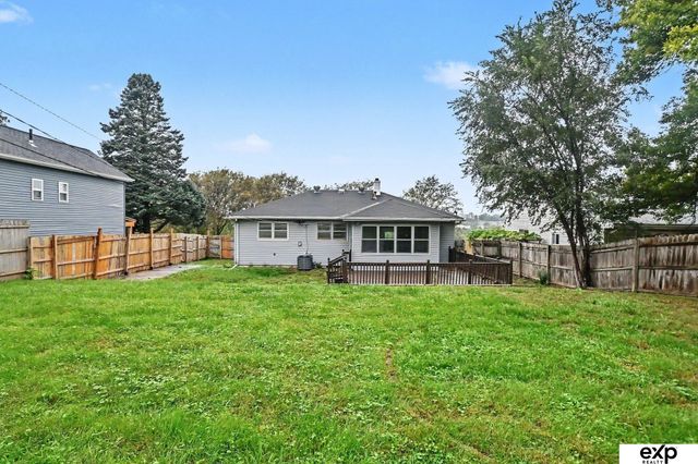 4113 N 66 Street, Omaha, NE 68104