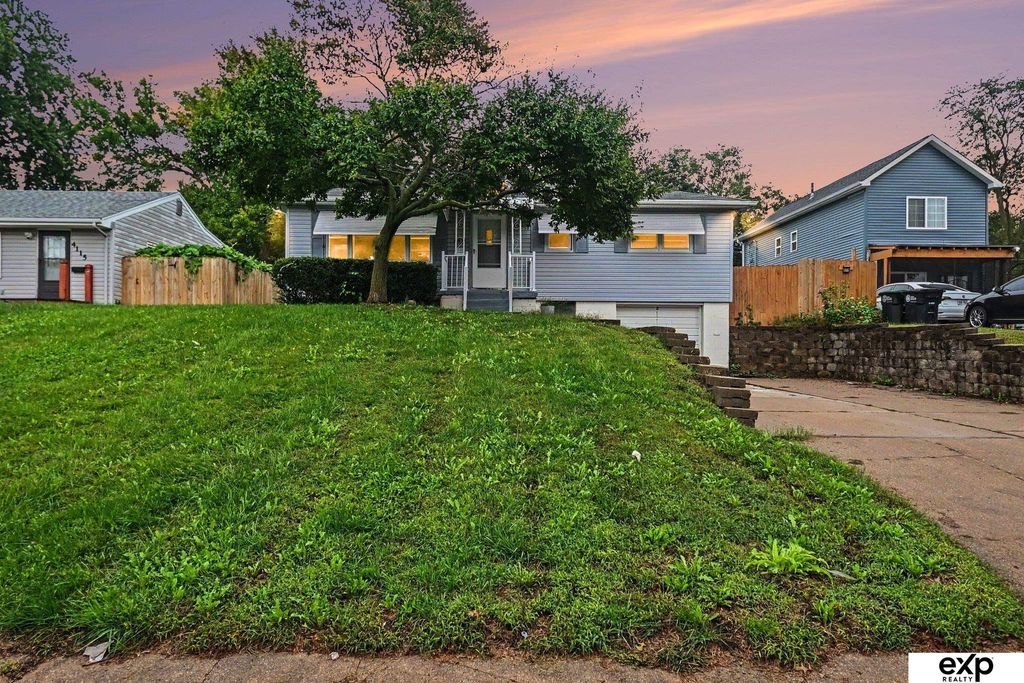 4113 N 66 Street, Omaha, NE 68104