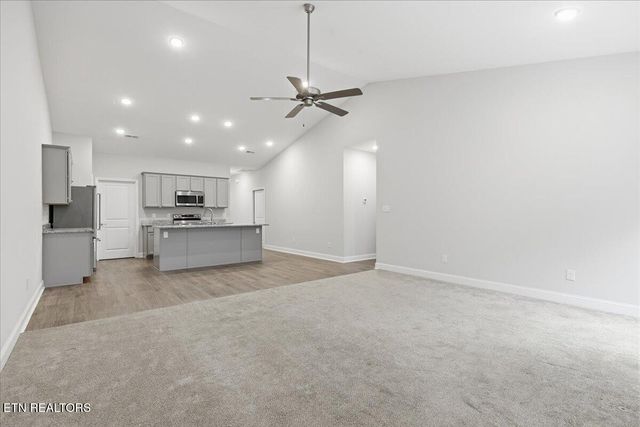 107 Gray Wolf Way, Lenoir City, TN 37771